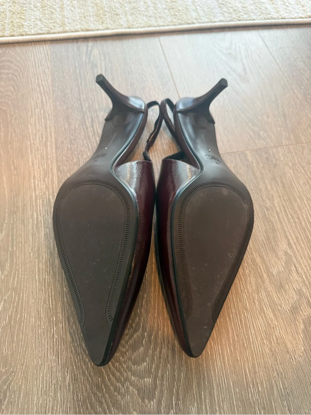 Zara Women's Pointed Slingback Pumps in Burgundy